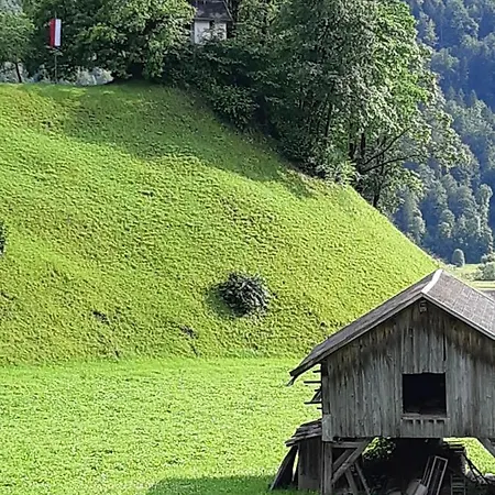 Haus Annelies شقة