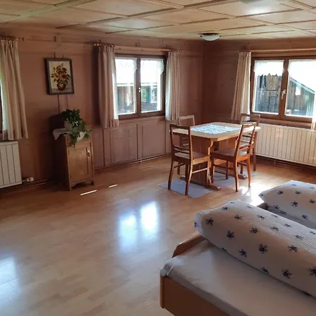 Haus Annelies דירה